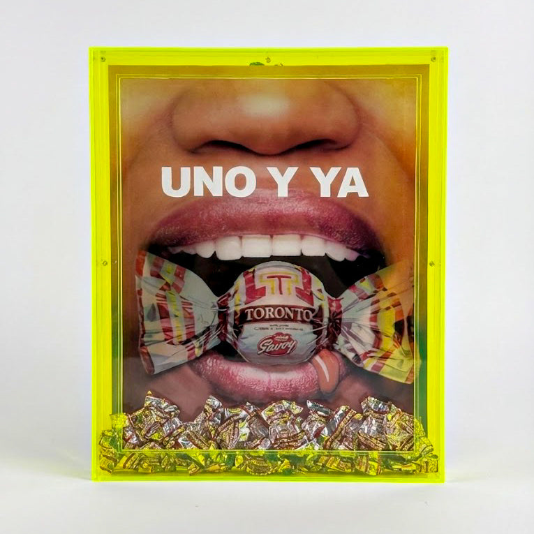 UNO Y YA! Toronto Lenticular
