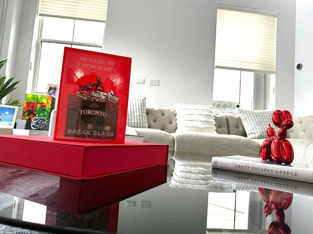 TORONTO - Sorry,Too Late Box